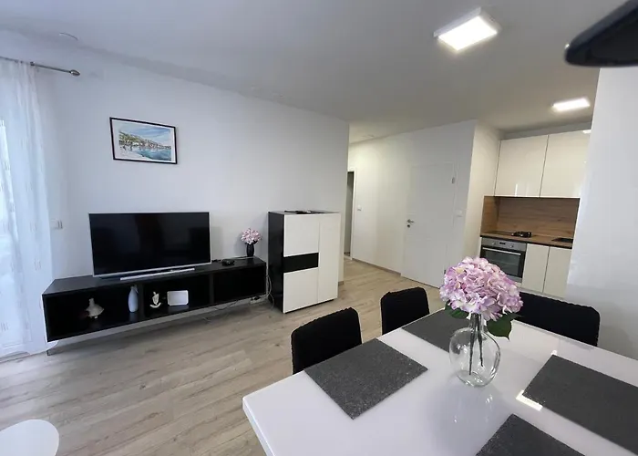 Apartment The Big Terrace *